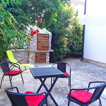 פירובאץ Apartmani Juliska מראה חיצוני תמונה